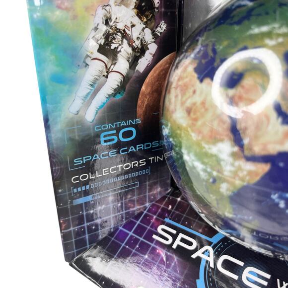 Top Trumps Space Wonders & Missions Collector's Tin 60 Cards New - Picture 12 of 12